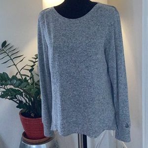 Heather grey Cuddl Duds, fleece long sleeve shirt. Size large.